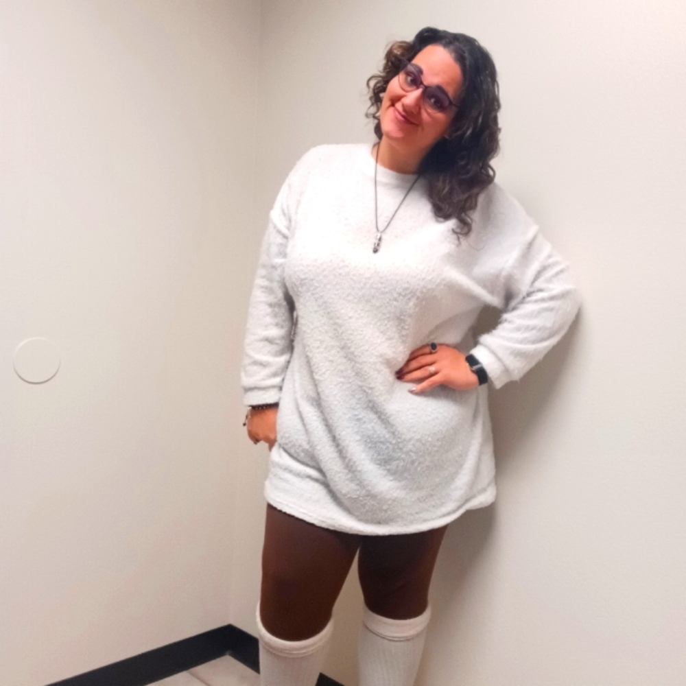 Sweater dress white size 22